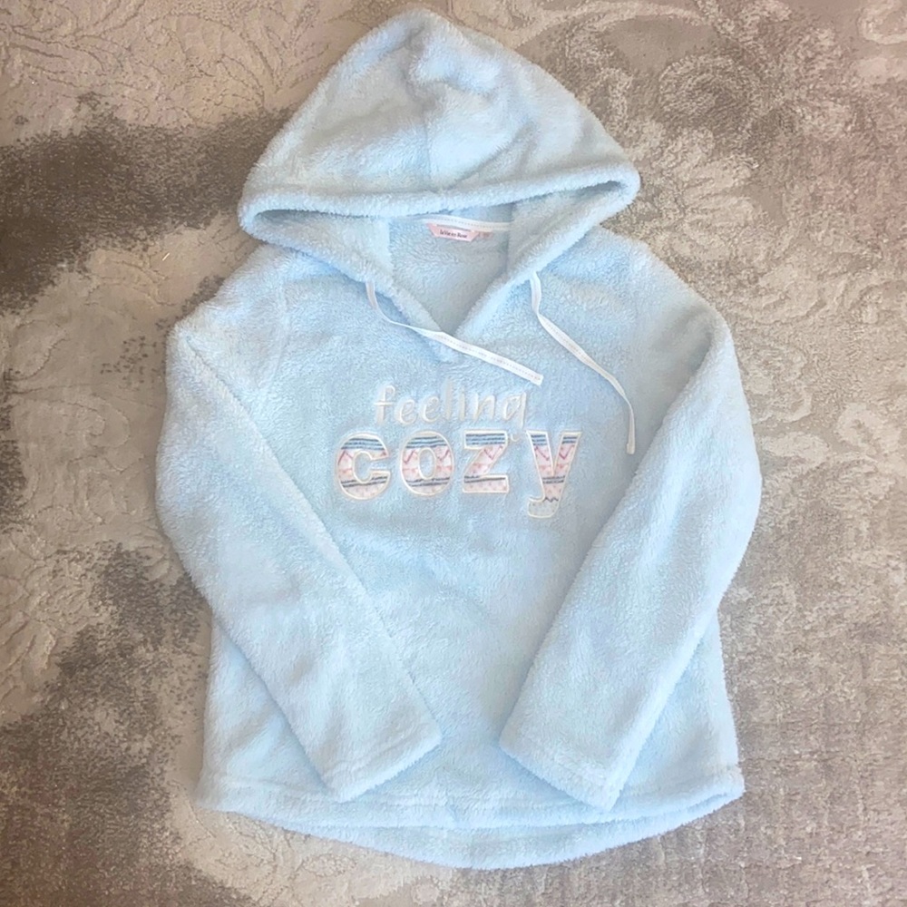 La vie en Rose cozy hoodie